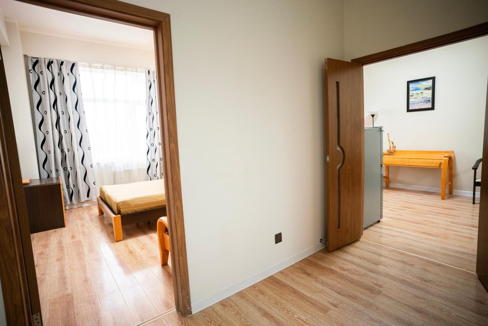Tsolmon'S Serviced Apartments Ulaanbaatar Esterno foto