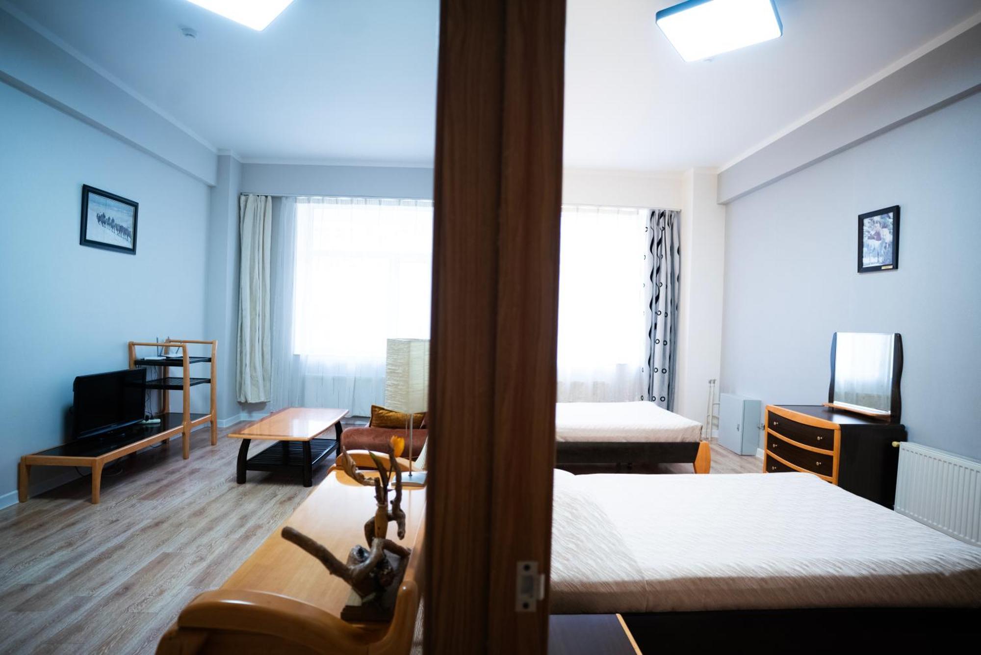Tsolmon'S Serviced Apartments Ulaanbaatar Esterno foto